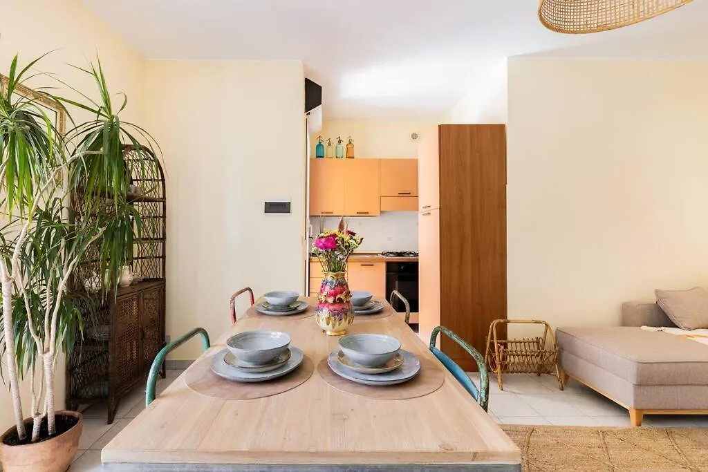 Centrale Vicino Spiagge E Ciclabile + Box-Auto ! Apartment Arma di Taggia
