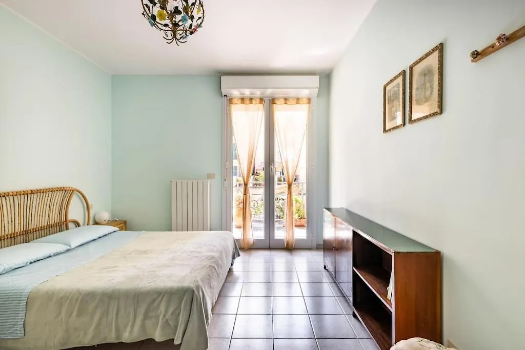 Centrale Vicino Spiagge E Ciclabile + Box-Auto ! Apartment Arma di Taggia